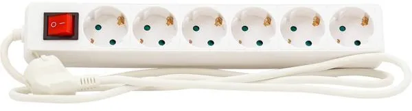 Koblingsboks med bryter 6 stikkontakter med jord 1,5m 3G1